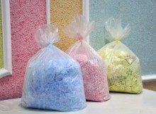 papier peint liquide dans des sacs