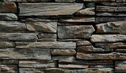 pierre artificielle en béton coloré