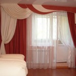 rideaux en lambrequin dans le salon