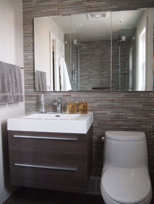 petit miroir de salle de bain