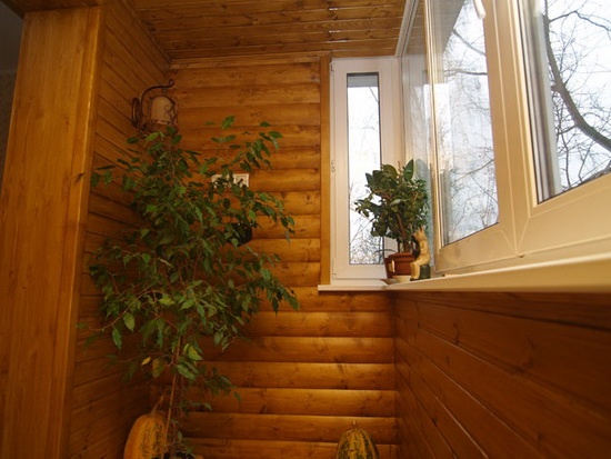 doublure de balcon en bois