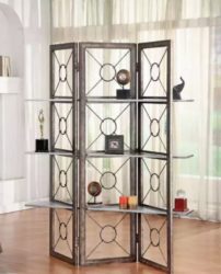 Paravent avec étagères