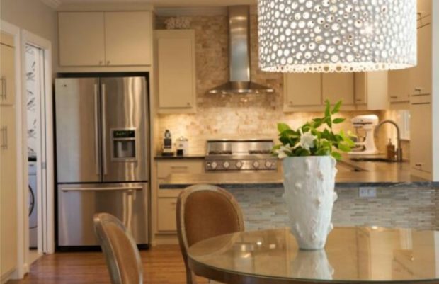 Niche avec réfrigérateur intégré