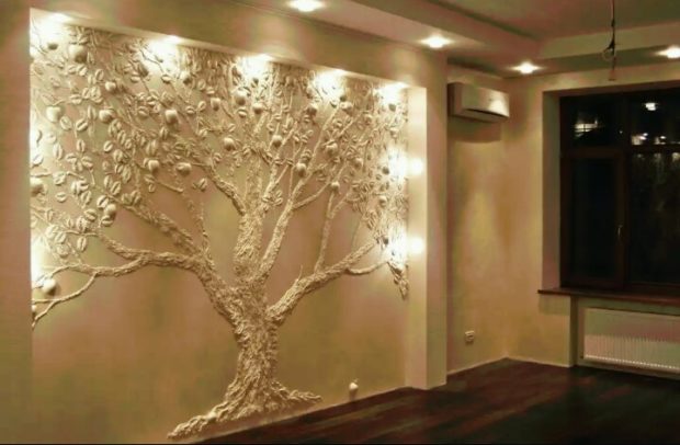 Niche avec modelage artistique