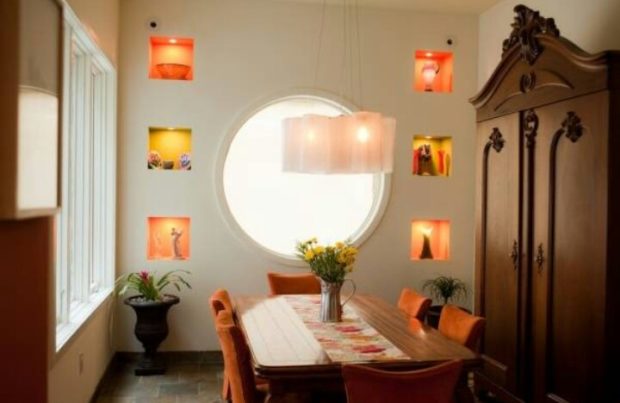 Niche rétro-éclairé