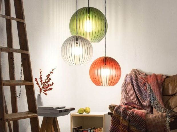 Choisir un lustre en bois - 9 conseils