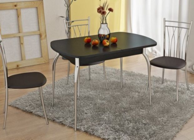 7 conseils pour choisir des tables coulissantes