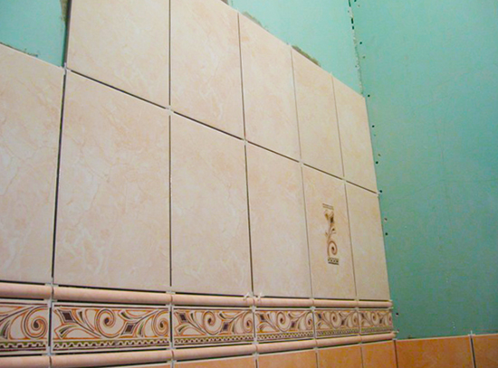 Pose de carreaux sur des cloisons sèches dans la salle de bain: 9 conseils Pose de carreaux sur des cloisons sèches dans la salle de bain: 9 conseils