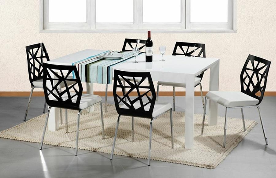 Table à manger en MDF