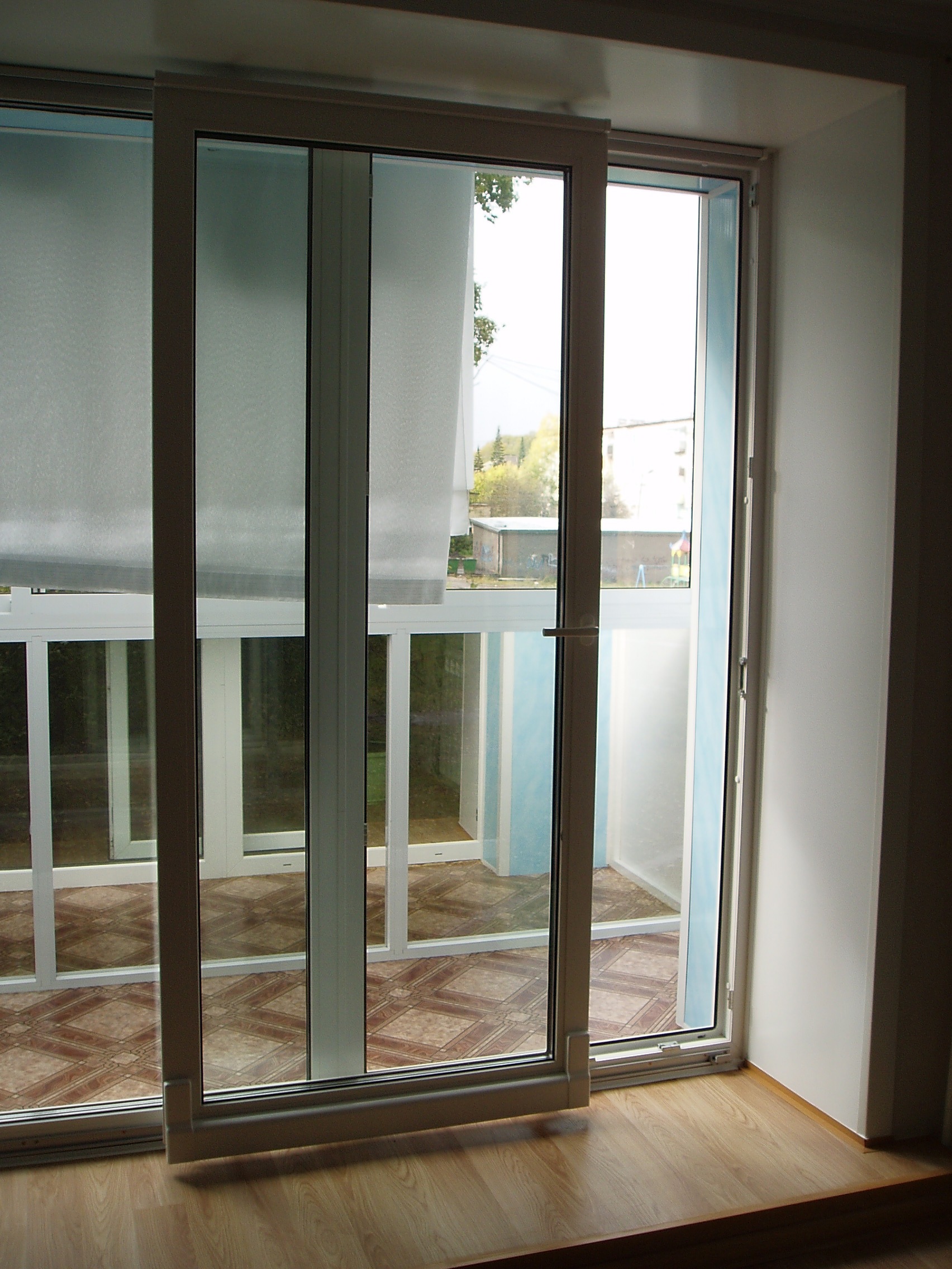 balcon à porte coulissante