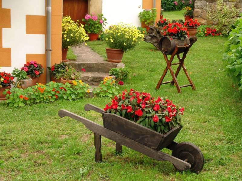 aménagement paysager de style rustique