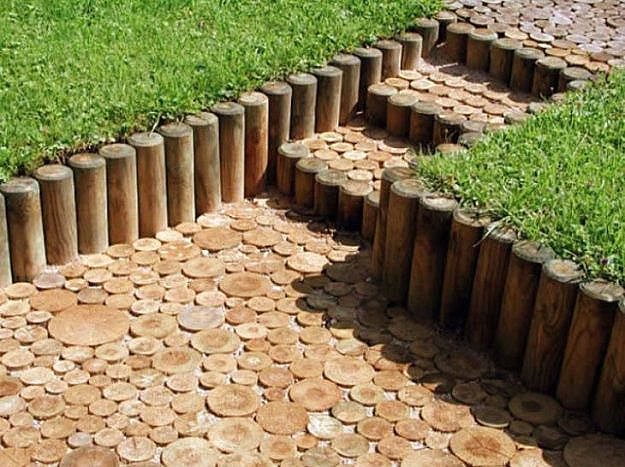 bordure de chemin en bois 3