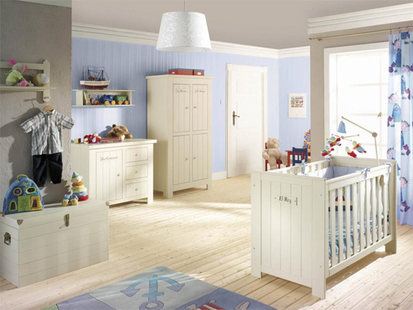 plancher en bois dans la pépinière