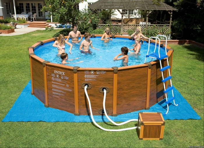 petite piscine à ossature