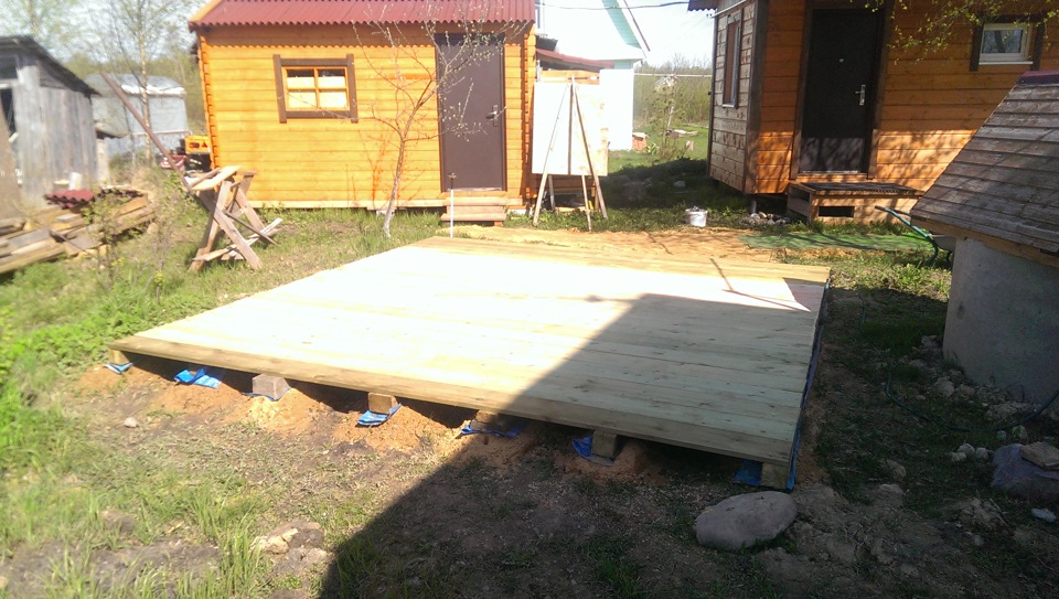 installation de la piscine à ossature 4