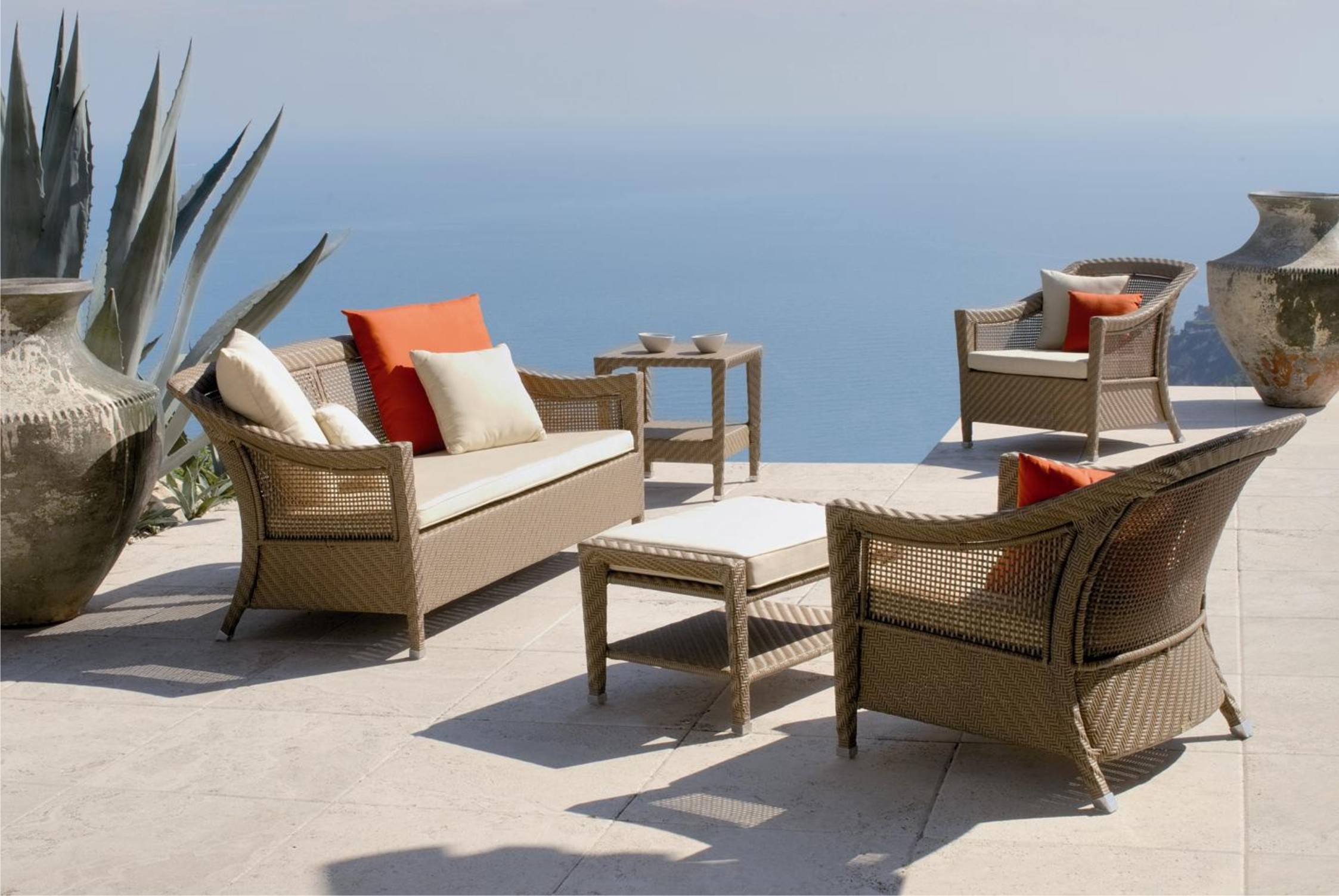 chaise en faux rotin 6