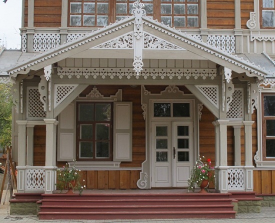 porche de style russe