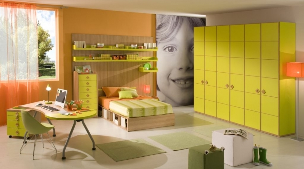 espace de rangement dans la chambre des enfants 7