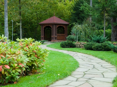 gazebo dans les bois