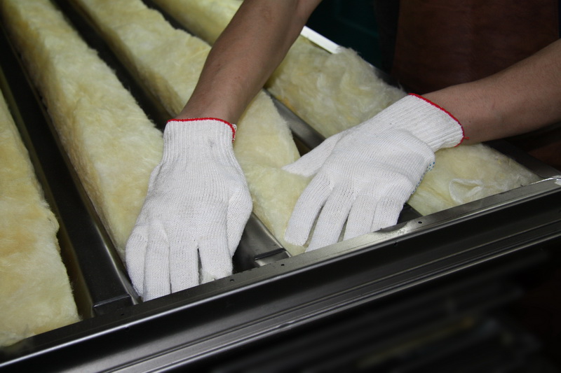 isolation en laine minérale en métal