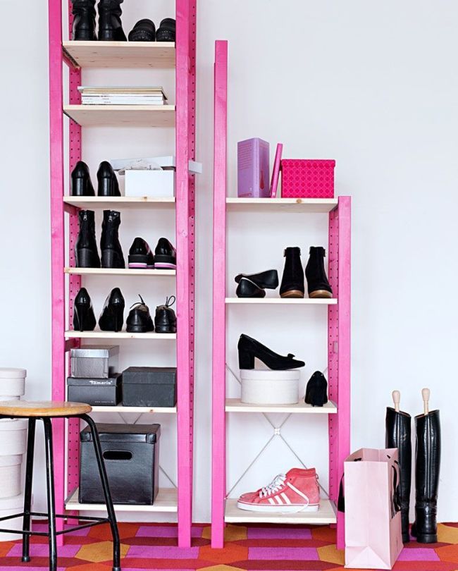 étagère à chaussures en plastique