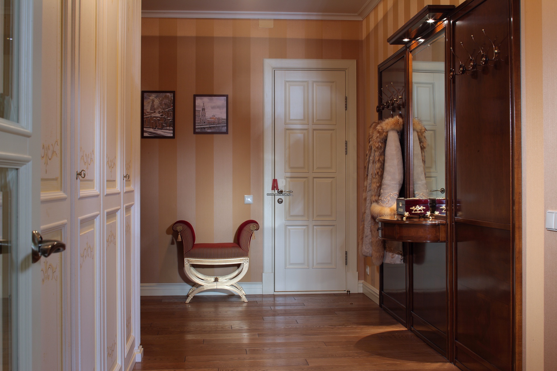 parquet dans le couloir