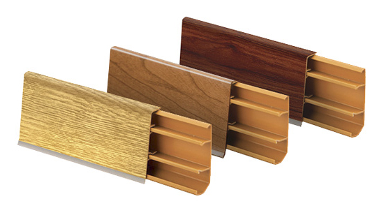 plinthe en plastique