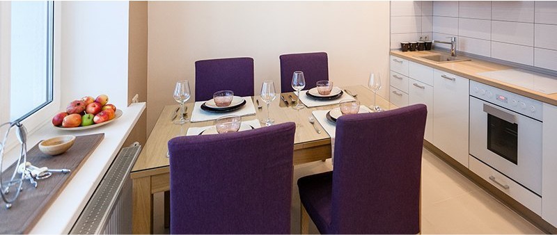 table à manger taille 2