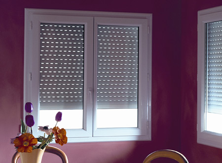 profil de volet roulant perforé