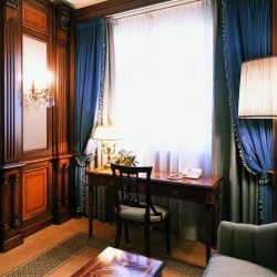 rideaux dans le bureau 2