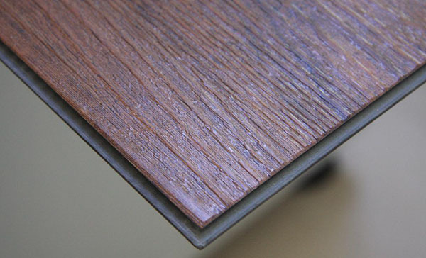 stratifié de vinyle avec serrure