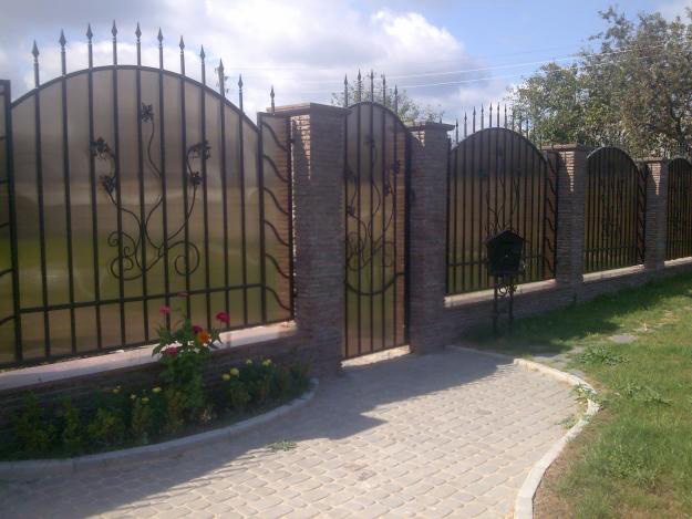 clôture de chantier en polycarbonate