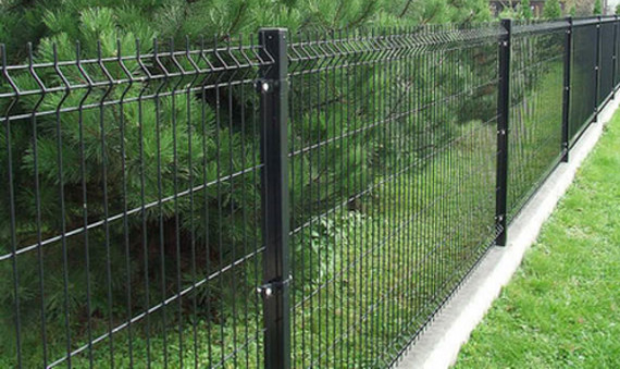 Clôture en treillis soudé: 8 conseils pour choisir Clôture en treillis soudé: 8 conseils pour choisir